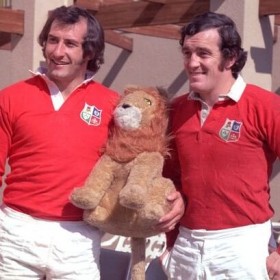 British & Irish Lions 1970s Retro Rugby Shirt